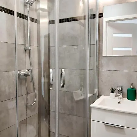 Be In Apartments- Podwale Apartman *